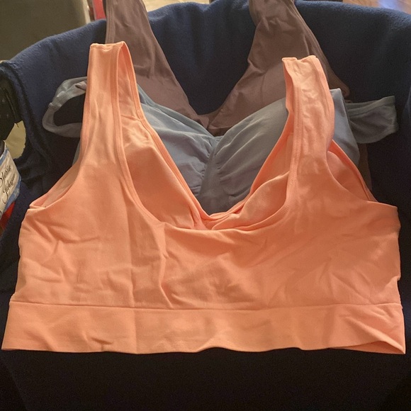 Kinyaoyao NWT 3 Pack of Wine, Pink & Blue XL sports bras with removable pads. - Picture 2 of 6